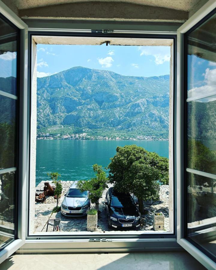 Villaoldmariner Prčanj Exteriör bild