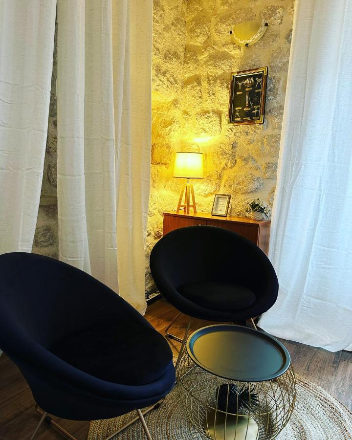 Villaoldmariner Prčanj Exteriör bild